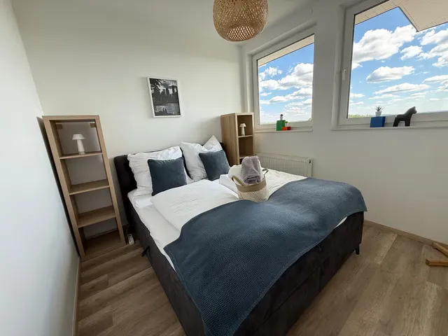 Schlafzimmer am Fenster
